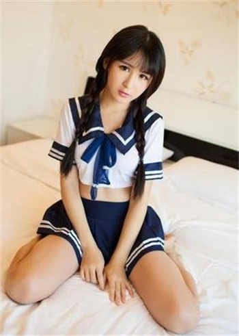 被两个男鬼追着c