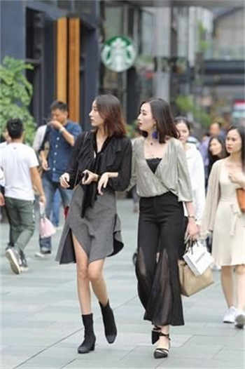 灭绝师太和周芷若被