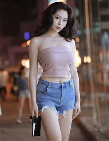 白月光咸鱼日常