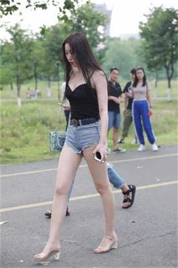 跪求一个靠谱网站不收费的