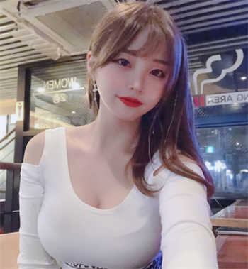 爱情公寓胡一菲未婚夫