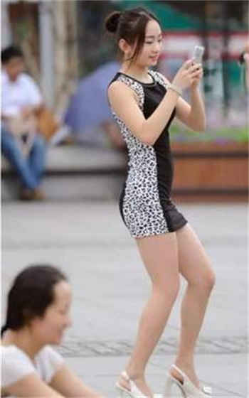 圣诞特辑三个女的