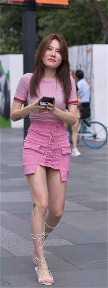 附近10米单身女相片