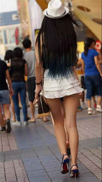 虎牙话社零度b类视频