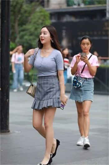 新娘发请帖被前任试车