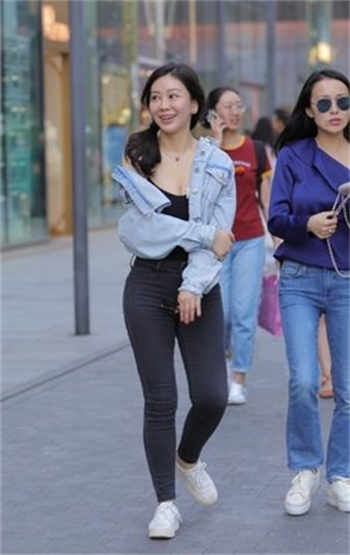 杨朵儿文化传媒有限公司