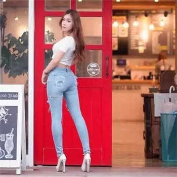 美女被虐故事