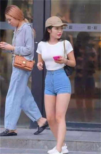 关于人体艺术的电影