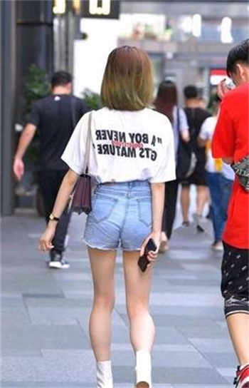 自己生日配图
