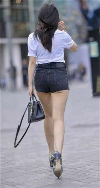 唯井真寻的第一部