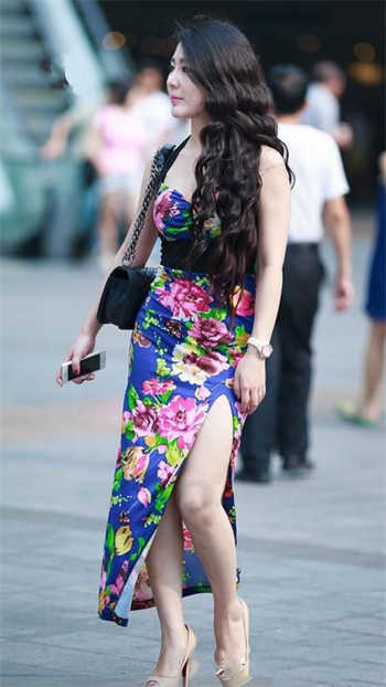 七月蓉公主在哪儿直播