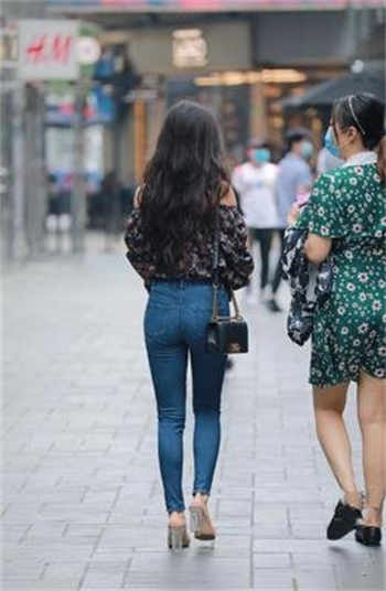 《豪门谋婚之大佬宠妻入骨》潇湘